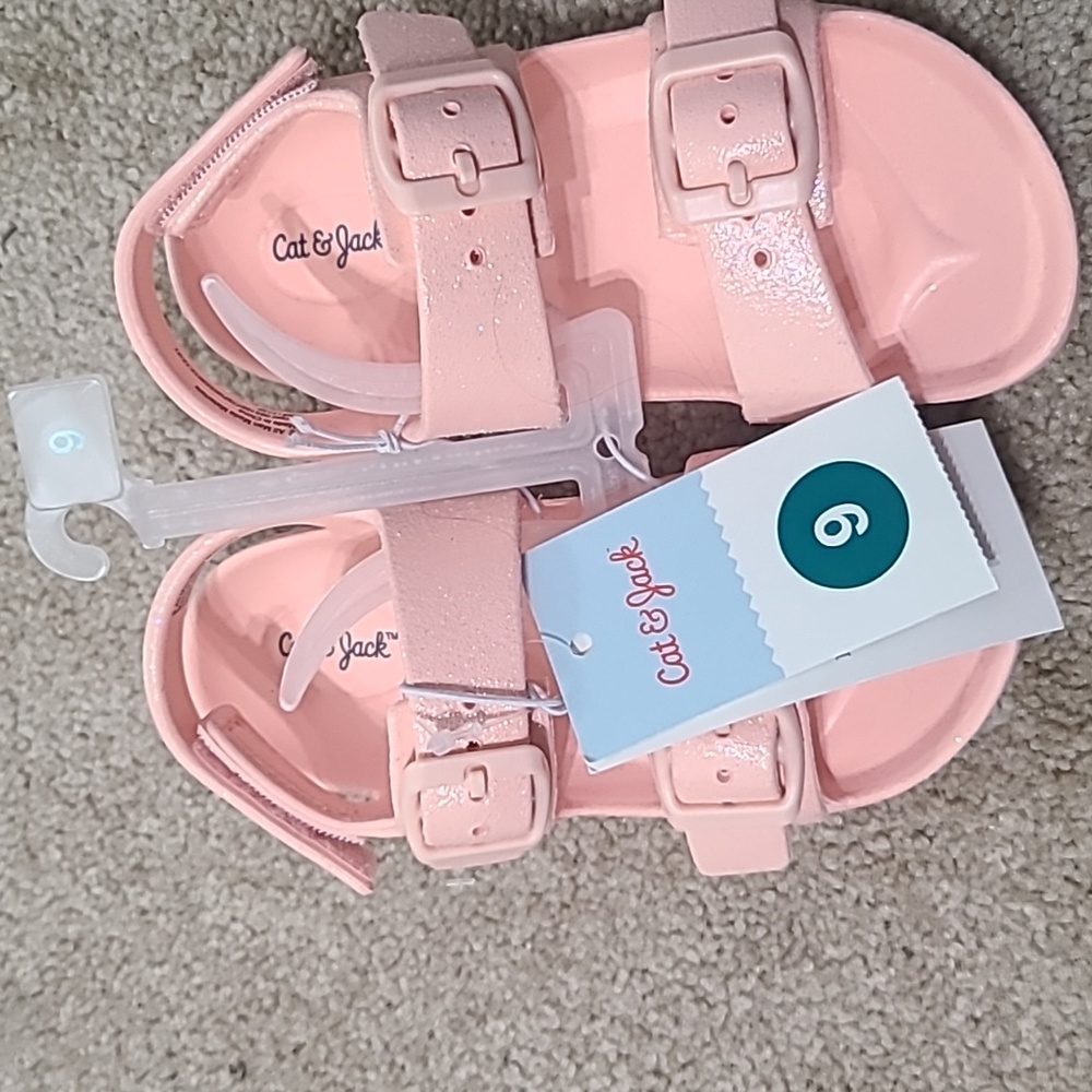 Girls sandals